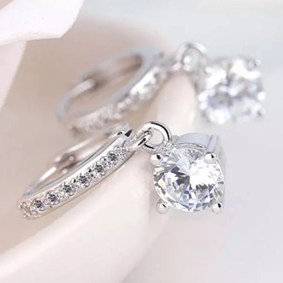 SOLITAIRE 925 SILVER DIAMOND DROP HOOP EARRINGS, NICE EARRINGS, CUTE EARRINGS - Picture 4 of 7